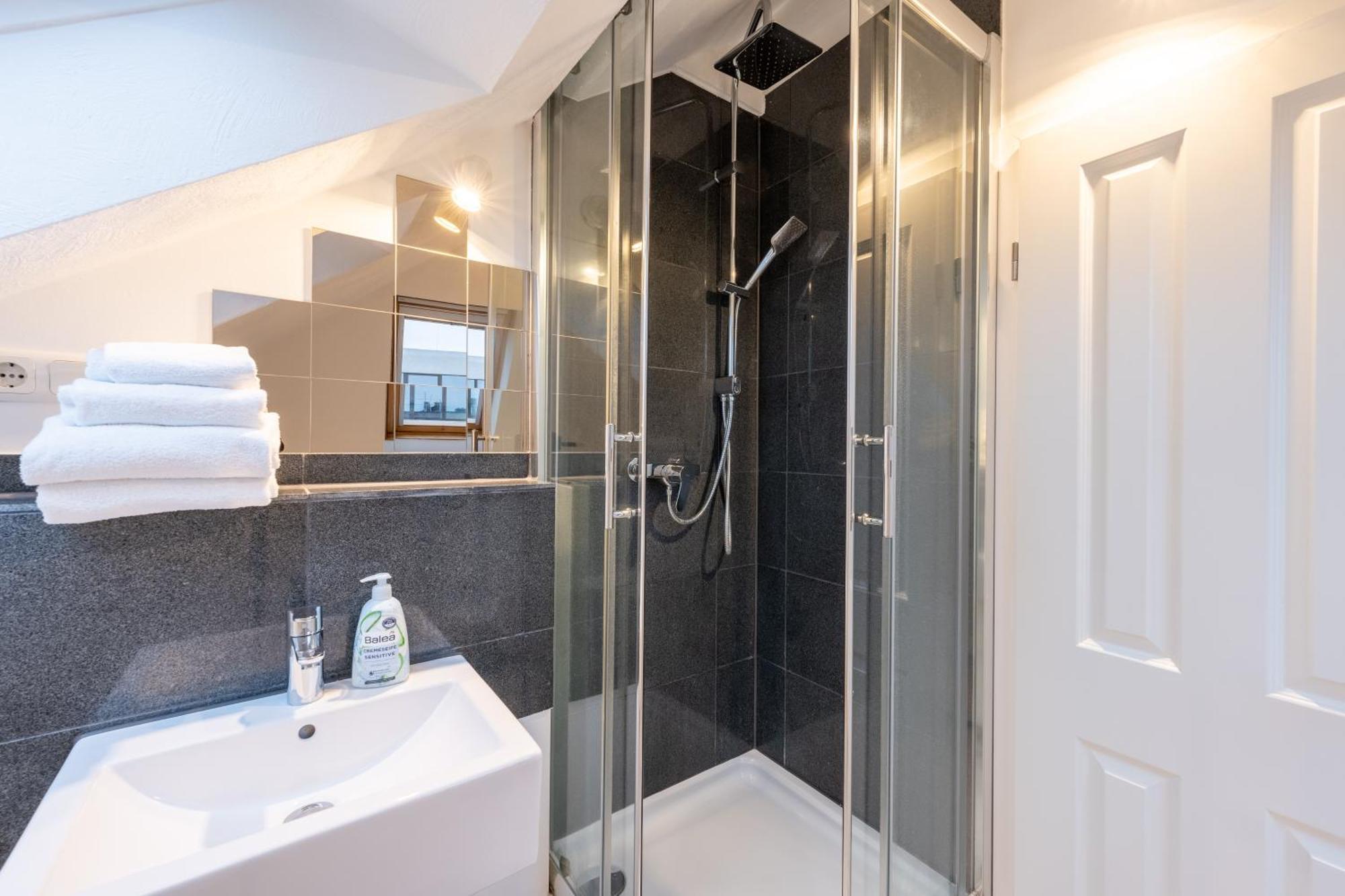 Suite & Apart Berlín Pokoj fotografie